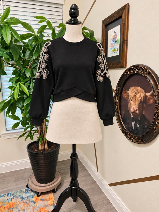 On 12th Tops - Embroidered Sleeve Black Cropped Sweatshirt - Women